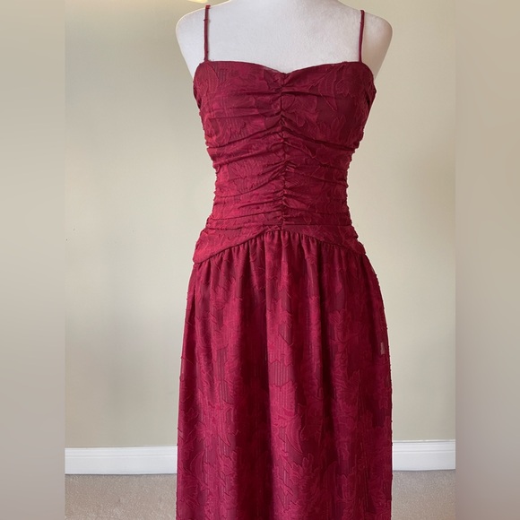 Lost +Wander EUC Celestial Glow Metallic Stripe Cocktail Dress in Maroon Size M - Picture 7 of 11